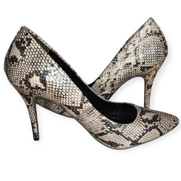 CANDIE'S BLACK & GRAY SNAKE PRINT HEELS SZ.7 EUC. - Picture 5 of 7